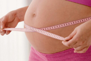 Cum determinam marimea in perioada de sarcina?